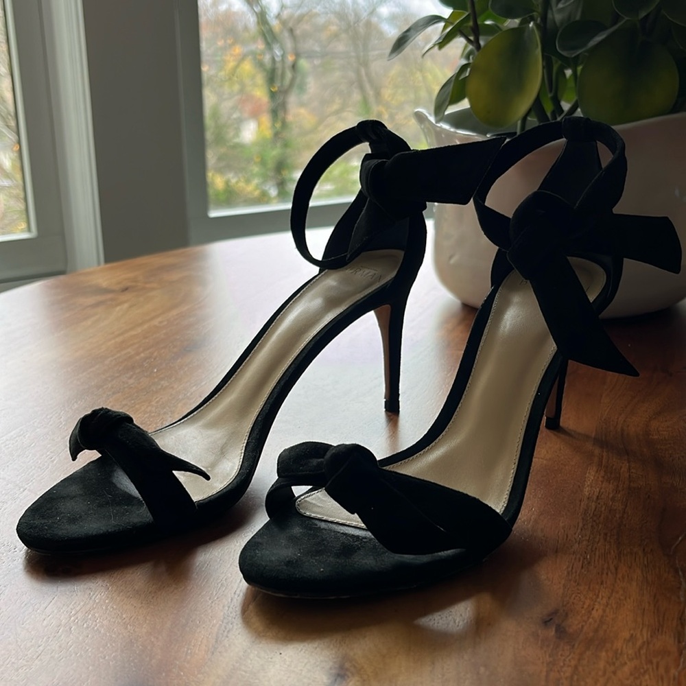 Alexandre Birman Size 38.5 Suede Heels